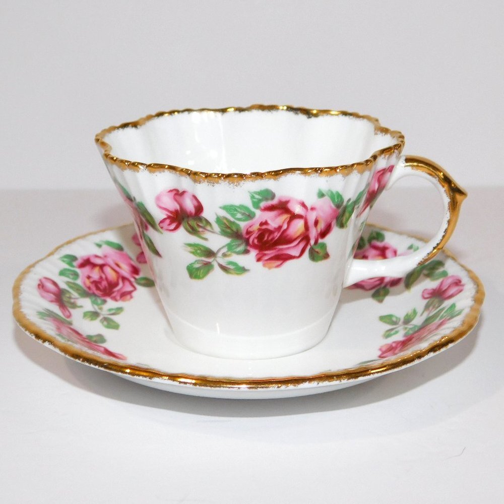 Vintage SALISBURY White Pink Red Roses Gold Tea cup & Saucer England Bone China